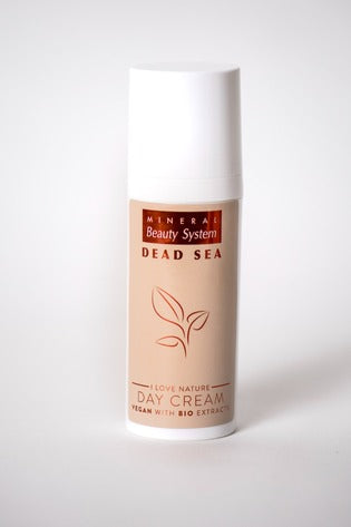Day cream vegan